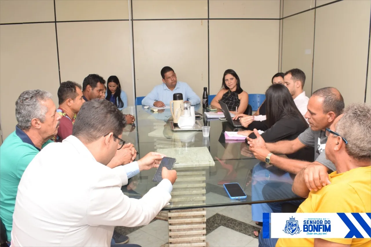 Prefeitura De Senhor Do Bonfim Realizou Reunião Com O SISMUSB Visando ...